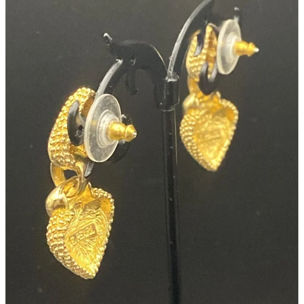 Vintage E. Pearl Signed Gold Tone Heart Drop Earrings Textured Dangle Caviar 1.5 - Picture 3 of 8